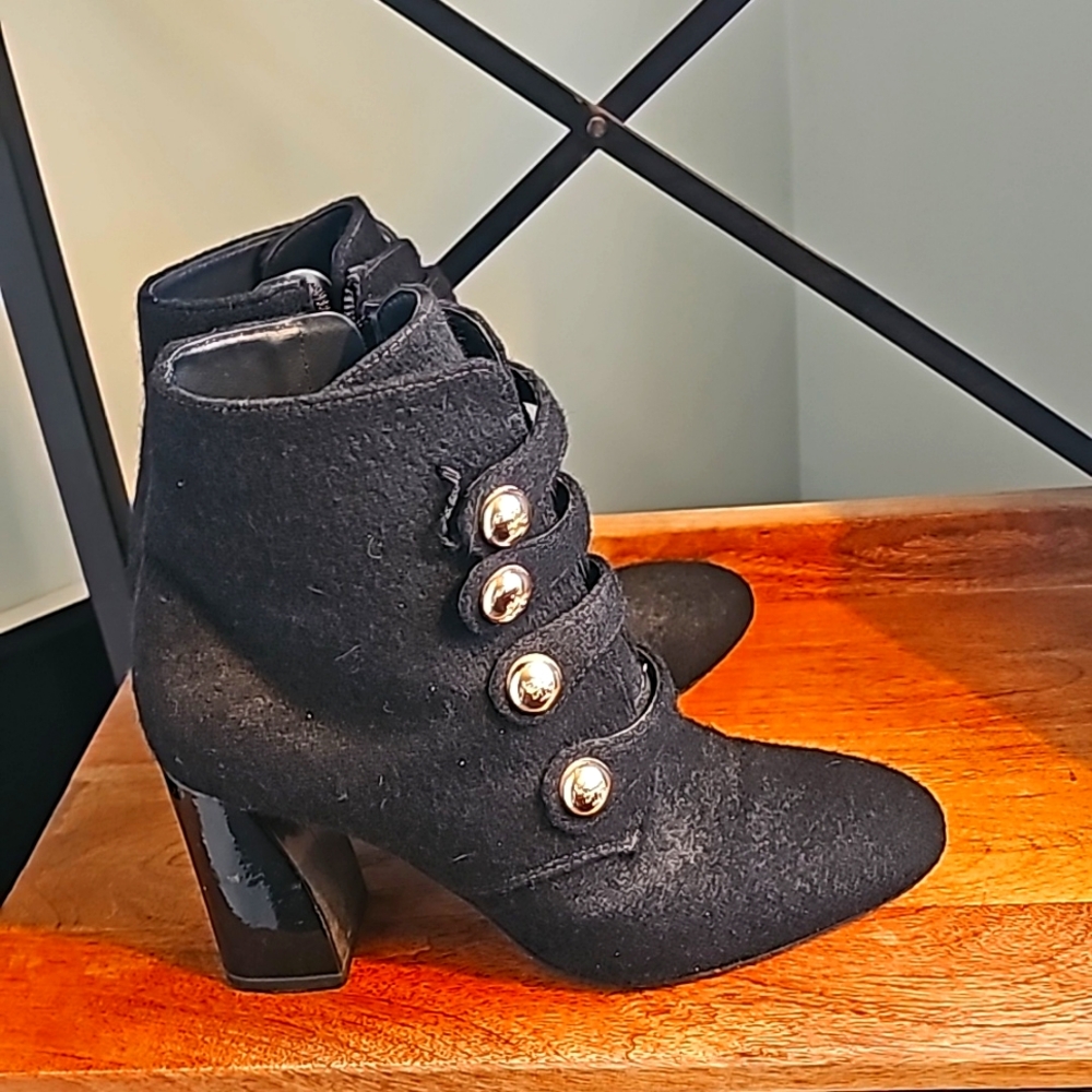 Tory Burch Boots